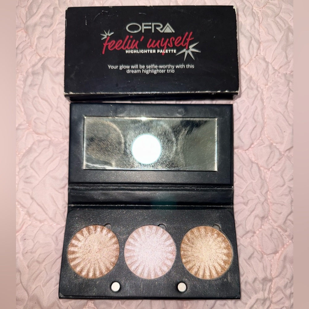 Ofra feelin’ myself highlighter palette
